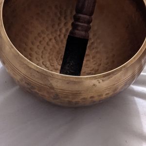 Singing bowl